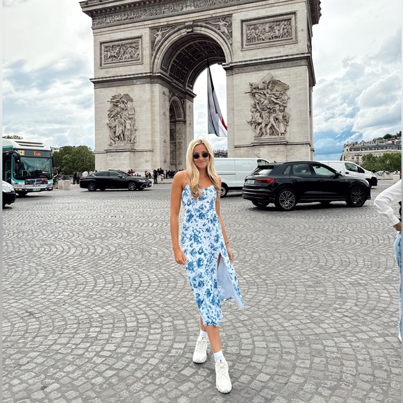 The A&F Camille Midi Dress